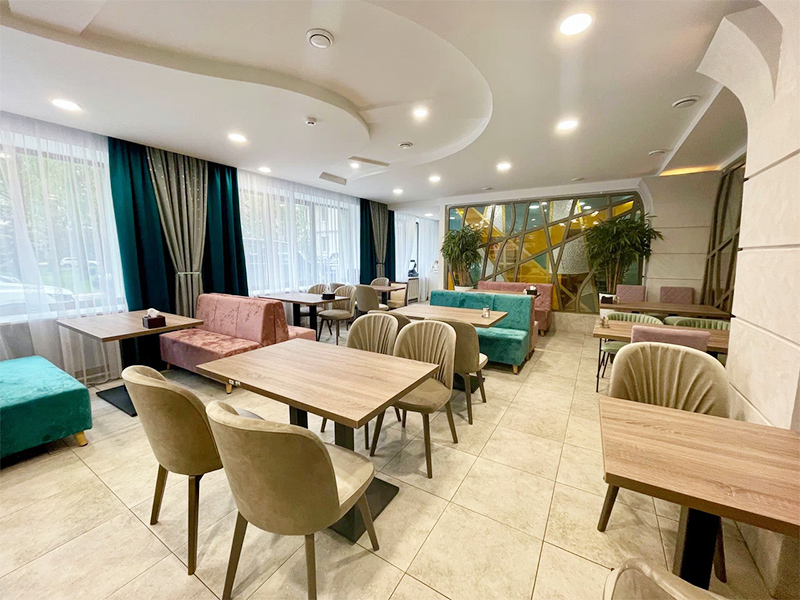 Кафе "Столичное" пр-т Независимости 8, г. Минск