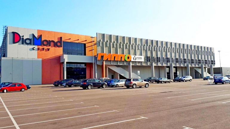 Открытие торгово-развлекательного центра DiaMond city