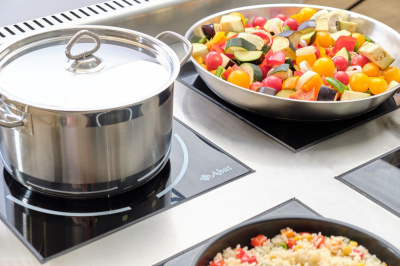 Плита индукционная Abat КИП-49П-5,0 на сайте Белторгхолод