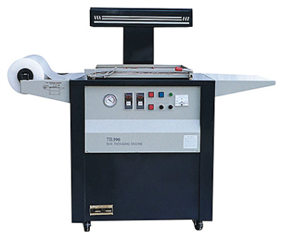 Скин-упаковочная машина Hualian TB-390 на сайте Белторгхолод