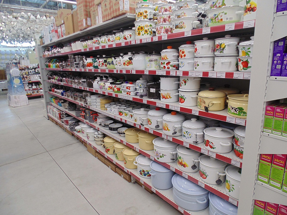 Строительный гипермаркет в Пинске на ул. Брестской, 140а