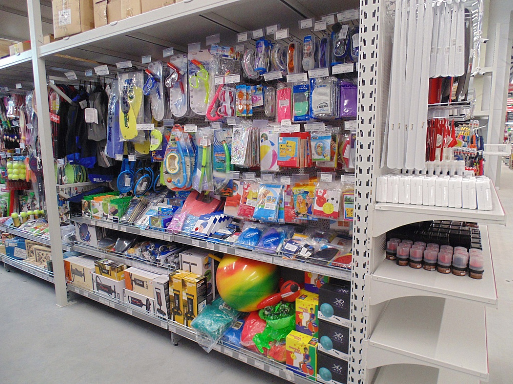 Строительный гипермаркет в Пинске на ул. Брестской, 140а