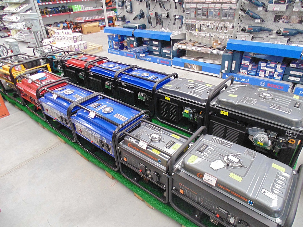 Строительный гипермаркет в Пинске на ул. Брестской, 140а