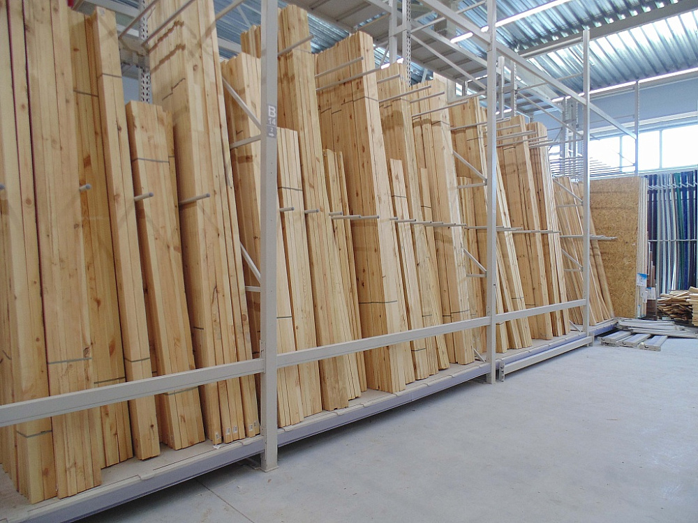 Строительный гипермаркет в Пинске на ул. Брестской, 140а