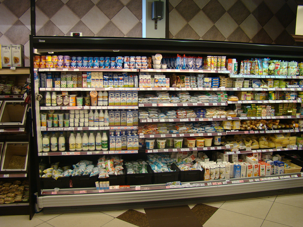 Супермаркет "Радуга" в Солигорске на ул. Октябрьской, 92