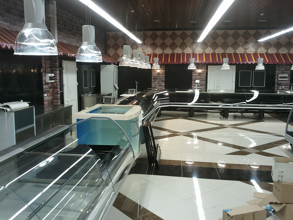 Супермаркет "Радуга-Гурман" в Солигорске на ул. Октябрьской, 27а