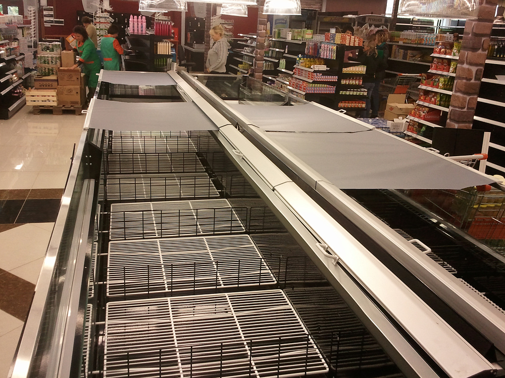 Супермаркет "Радуга-Гурман" в Солигорске на ул. Октябрьской, 27а