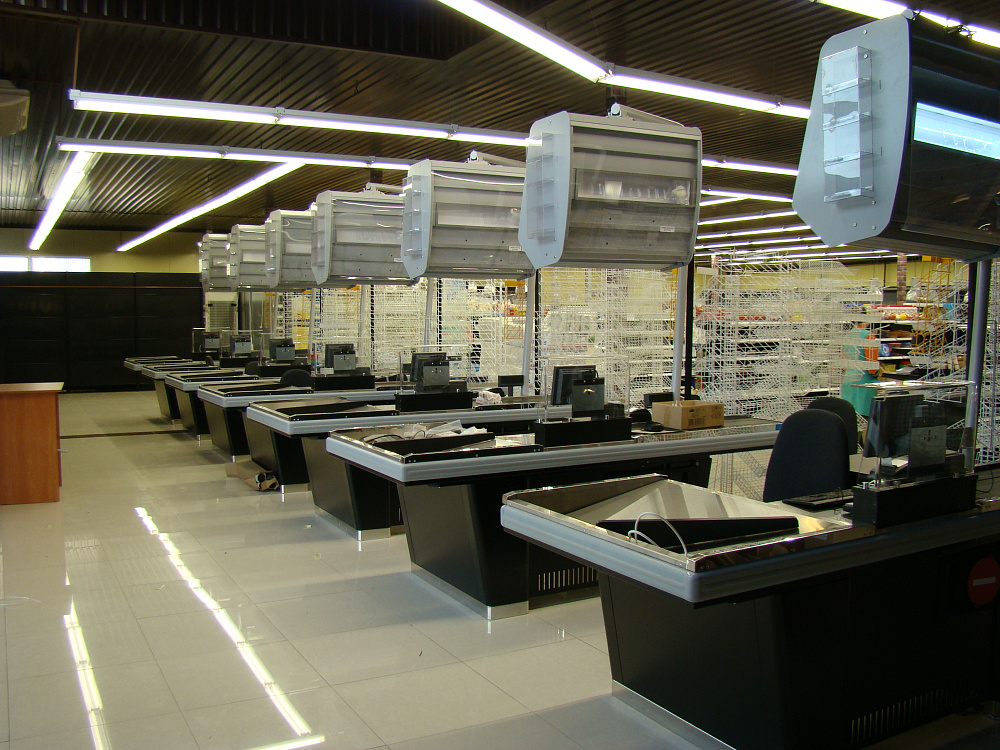 Супермаркет "Радуга-Гурман" в Солигорске на ул. Октябрьской, 27а