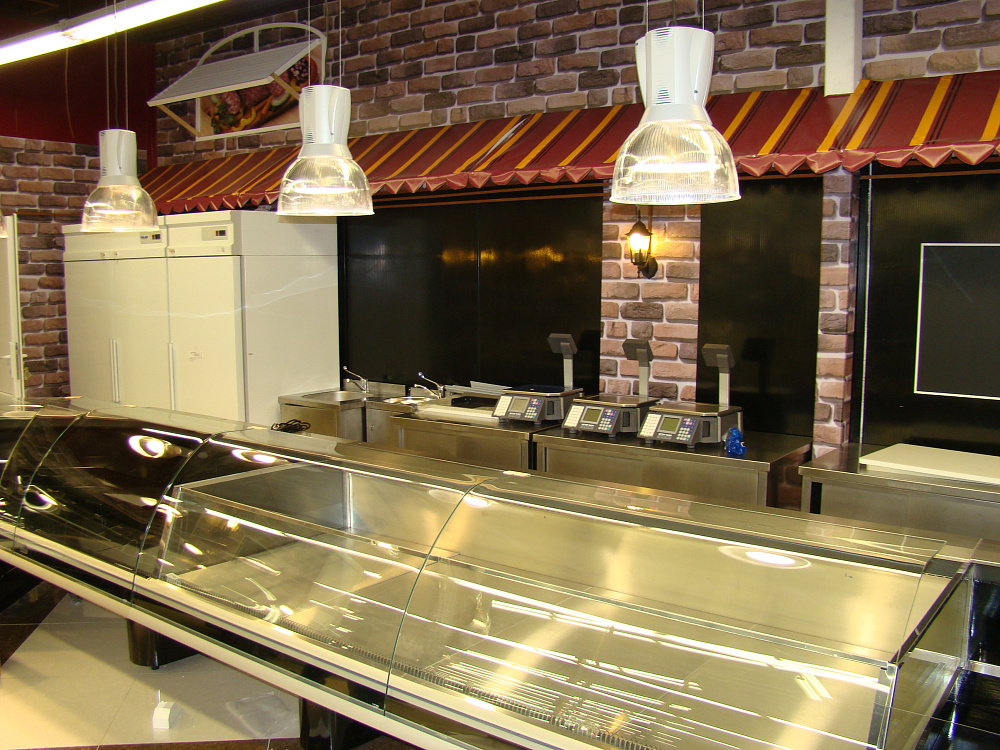 Супермаркет "Радуга-Гурман" в Солигорске на ул. Октябрьской, 27а