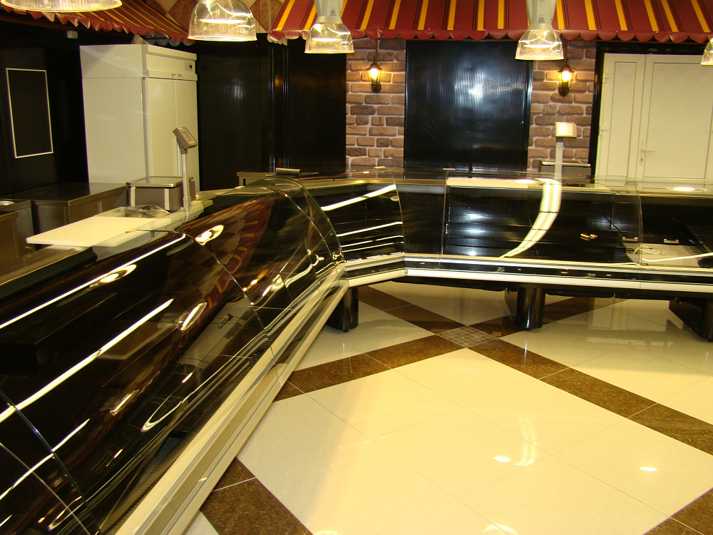 Супермаркет "Радуга-Гурман" в Солигорске на ул. Октябрьской, 27а