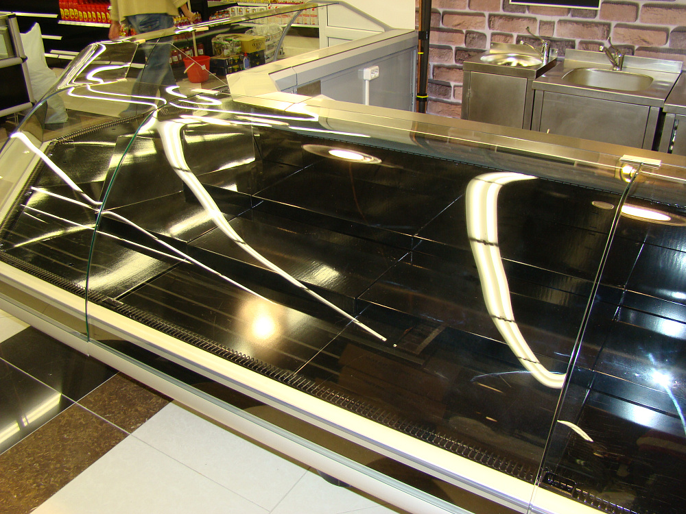 Супермаркет "Радуга-Гурман" в Солигорске на ул. Октябрьской, 27а