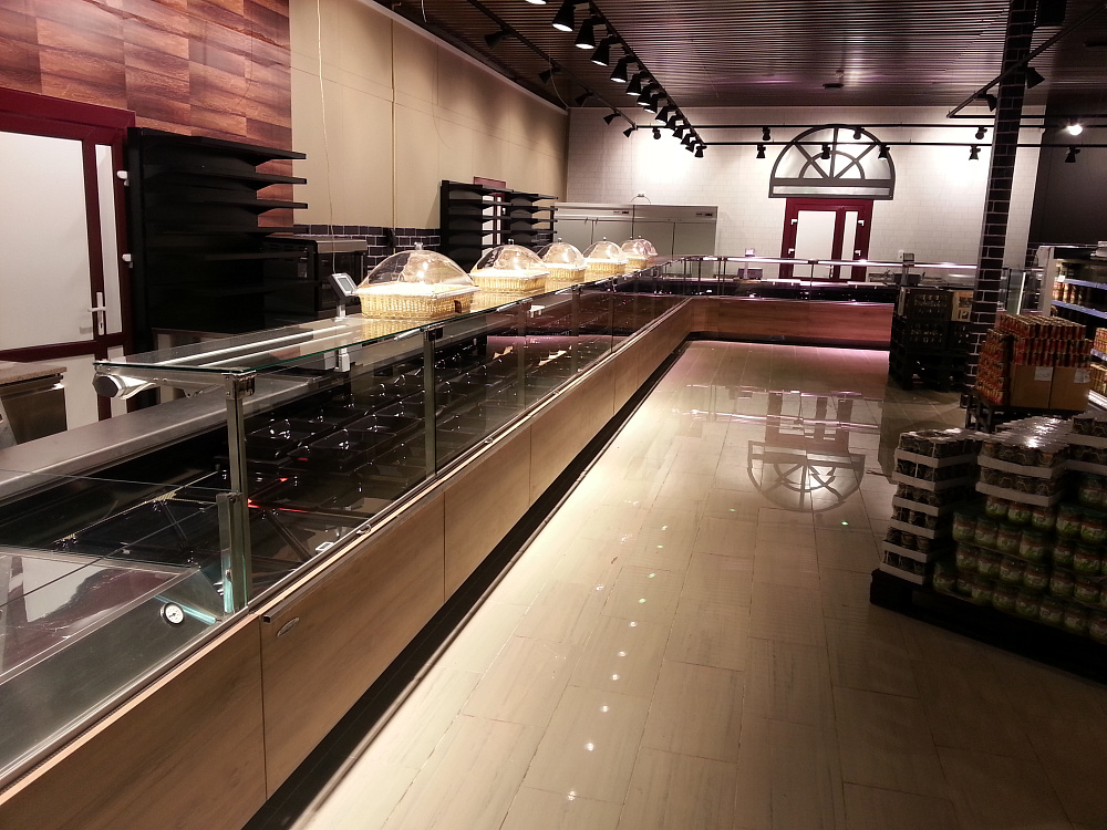 Супермаркет "Радуга" в Солигорске на ул. Судиловского, 8а