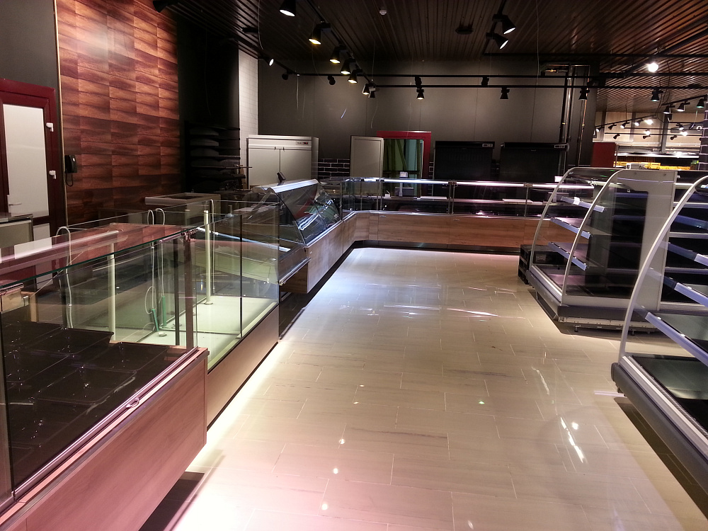 Супермаркет "Радуга" в Солигорске на ул. Судиловского, 8а