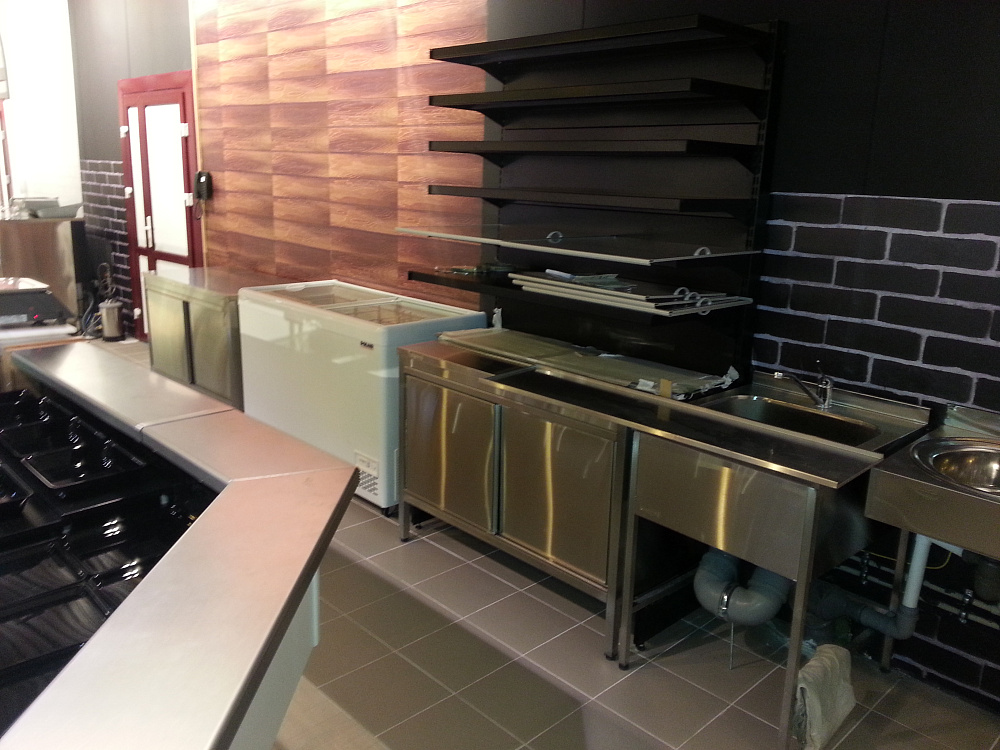 Супермаркет "Радуга" в Солигорске на ул. Судиловского, 8а