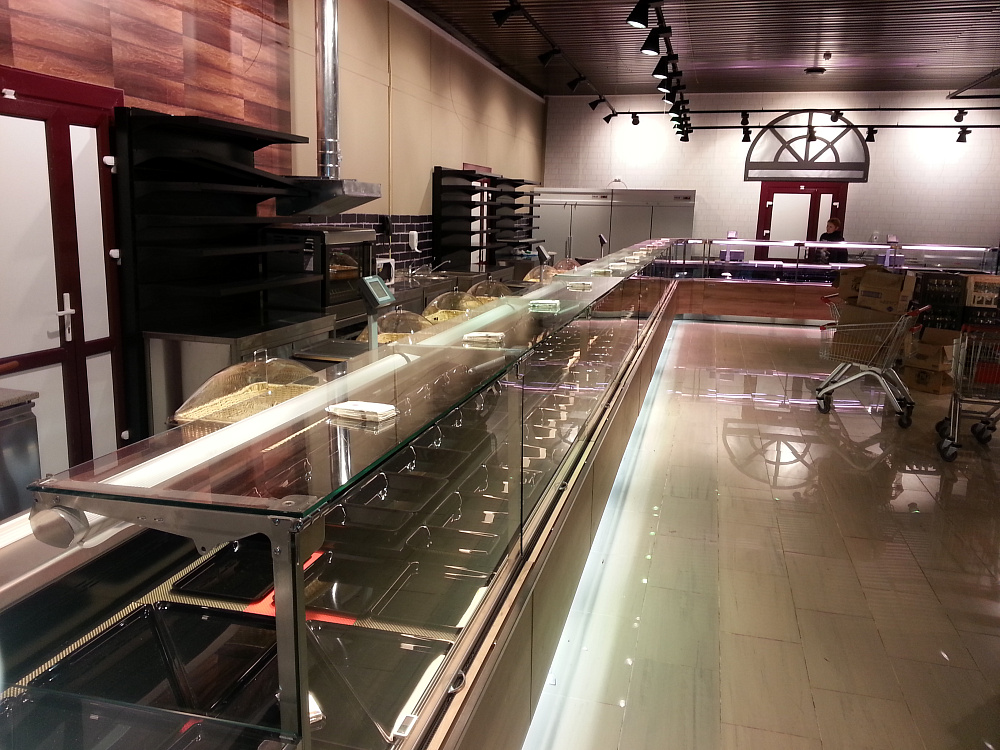 Супермаркет "Радуга" в Солигорске на ул. Судиловского, 8а