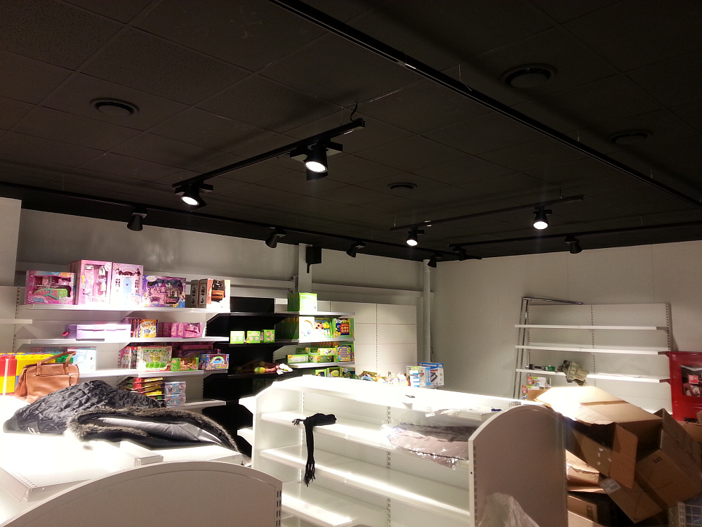 Супермаркет "Радуга" в Солигорске на ул. Судиловского, 8а