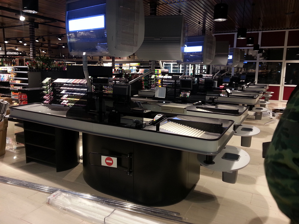 Супермаркет "Радуга" в Солигорске на ул. Судиловского, 8а