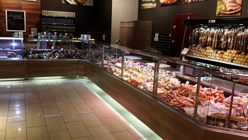 Супермаркет "Радуга" в Солигорске на ул. Судиловского, 8а