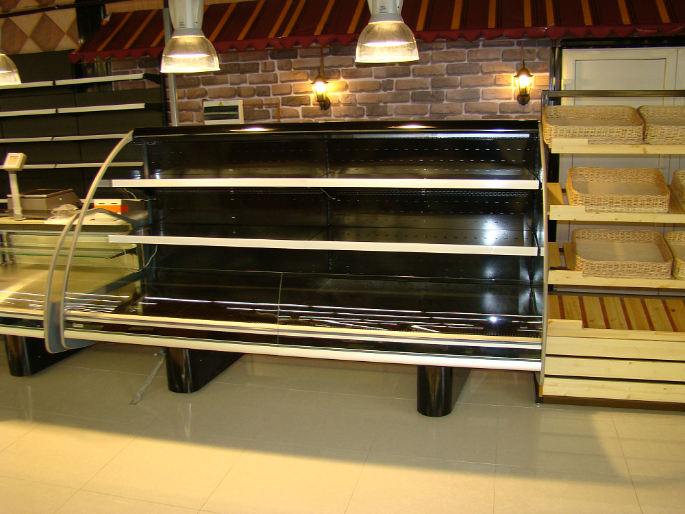 Супермаркет "Радуга-Гурман" в Солигорске на ул. Октябрьской, 27а