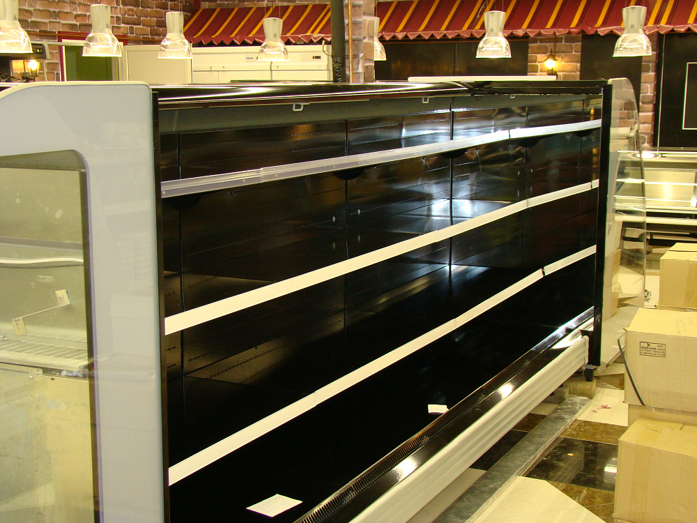 Супермаркет "Радуга-Гурман" в Солигорске на ул. Октябрьской, 27а