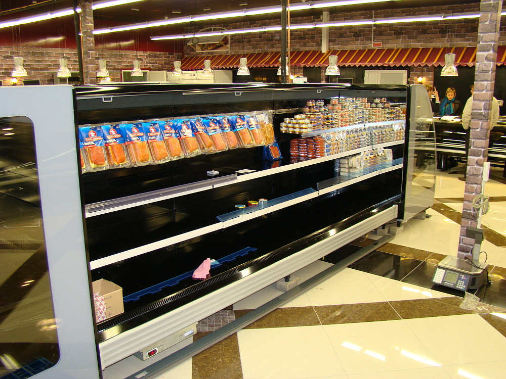 Супермаркет "Радуга-Гурман" в Солигорске на ул. Октябрьской, 27а