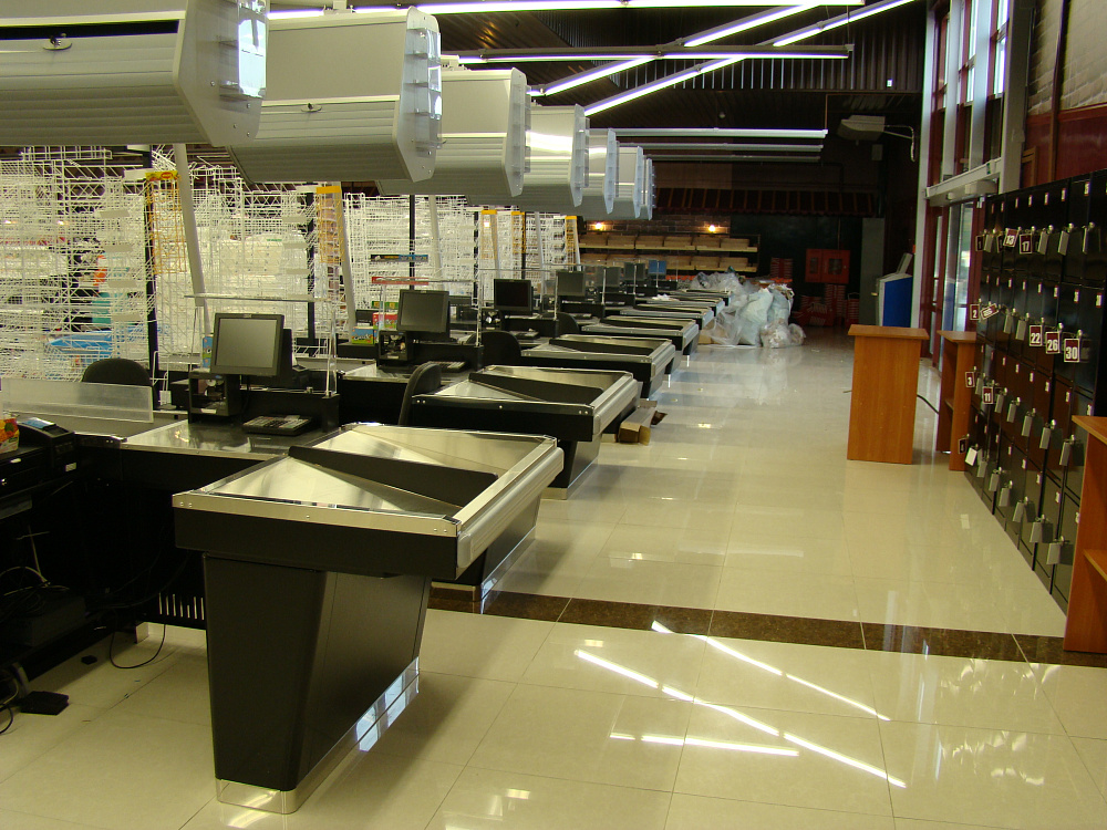 Супермаркет "Радуга-Гурман" в Солигорске на ул. Октябрьской, 27а