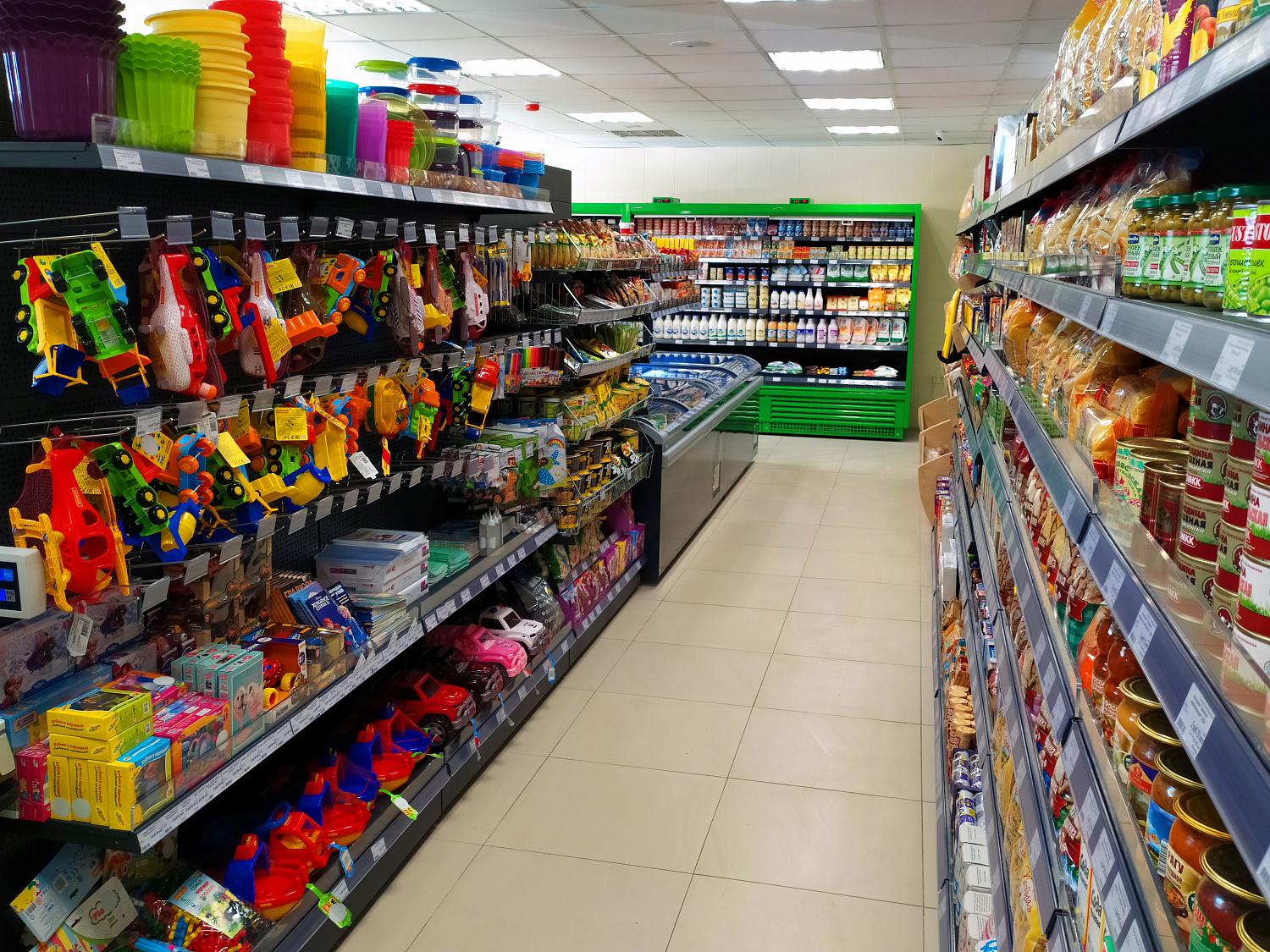 Продуктовый магазин "Минимаркет" в Бобруйске на ул. Семёнова, 28