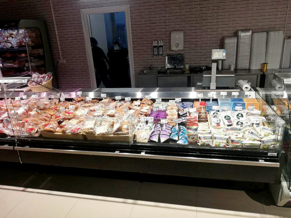 Супермаркет "Радуга" в Пинске на ул. Брестской, 37