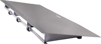  Пандус POLAIR для контейнерных или откатных дверей на сайте Белторгхолод