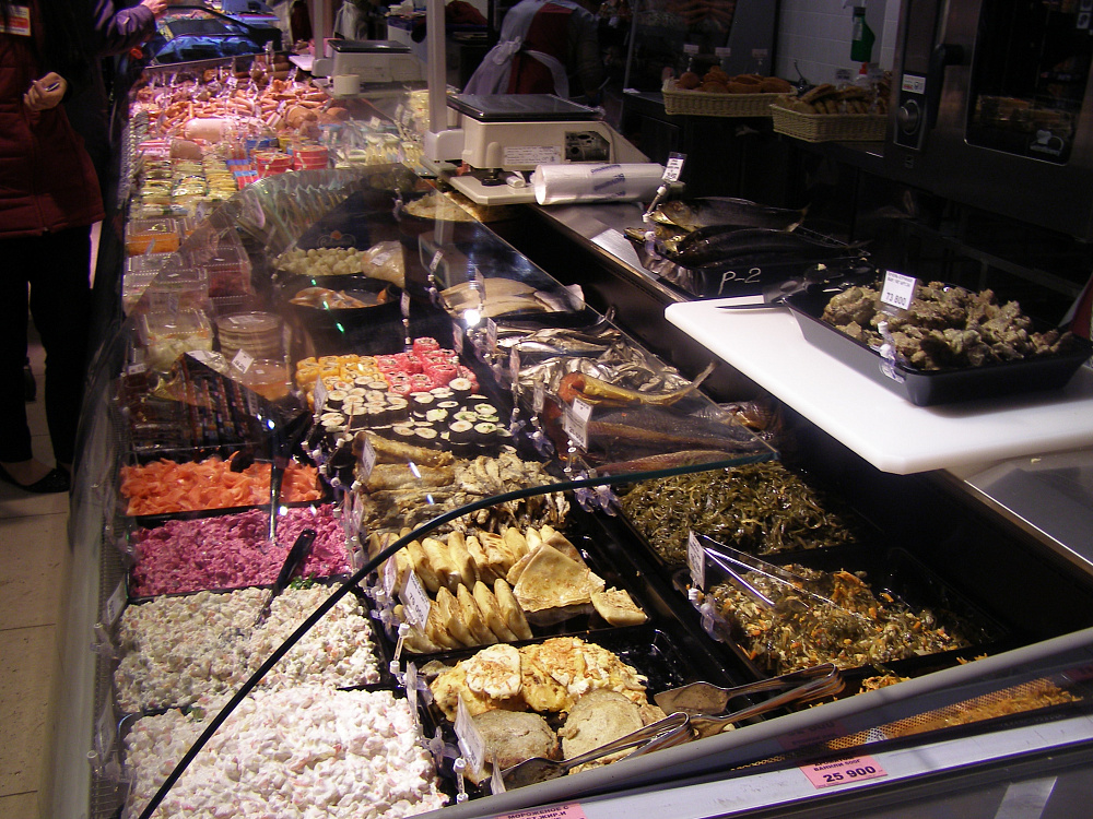 Супермаркет "Радуга" в Солигорске на ул. Молодёжной, 29а