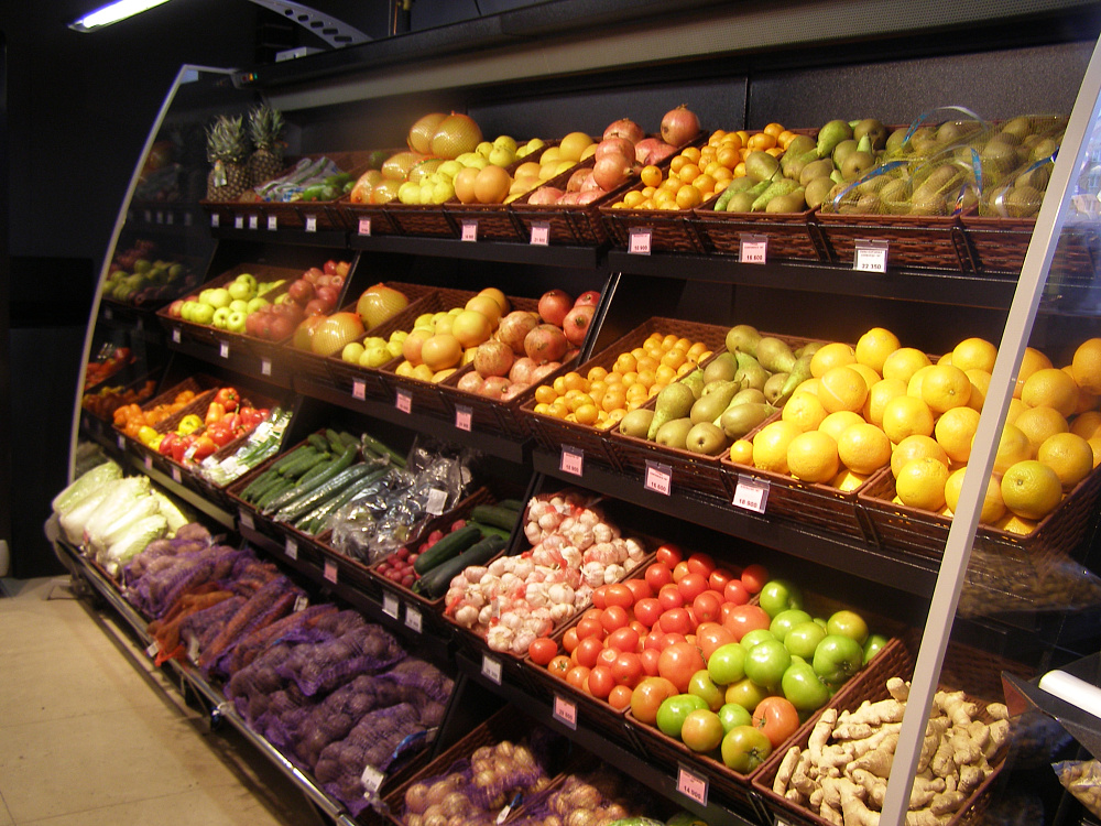 Супермаркет "Радуга" в Солигорске на ул. Молодёжной, 29а