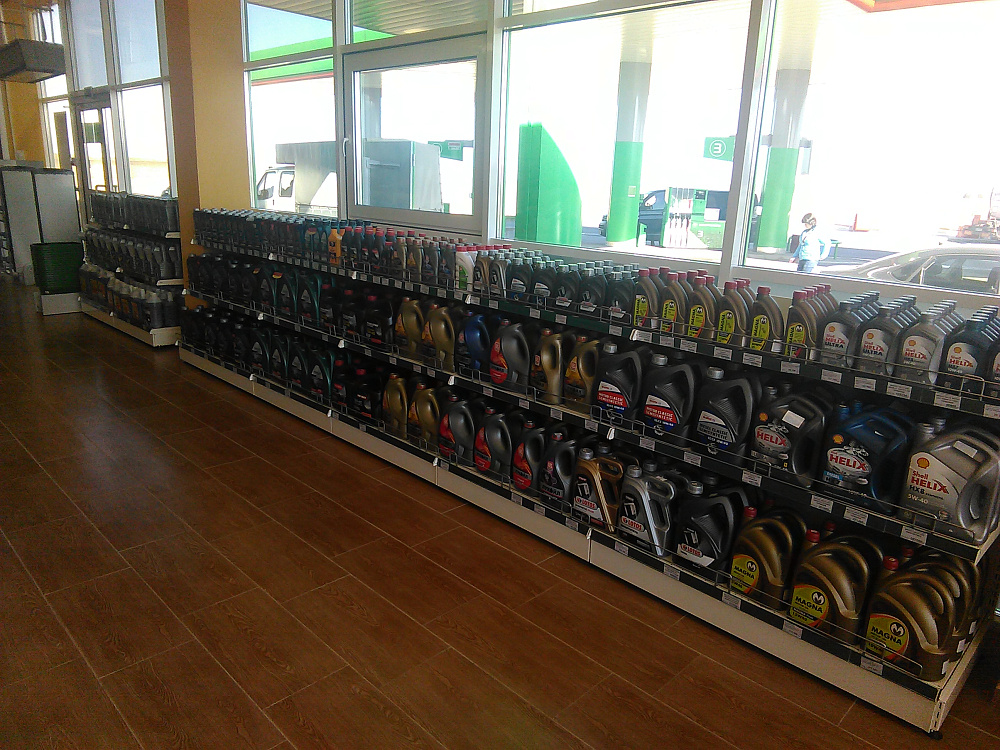 Магазин на автозаправке "Белнефтехим" в Минске