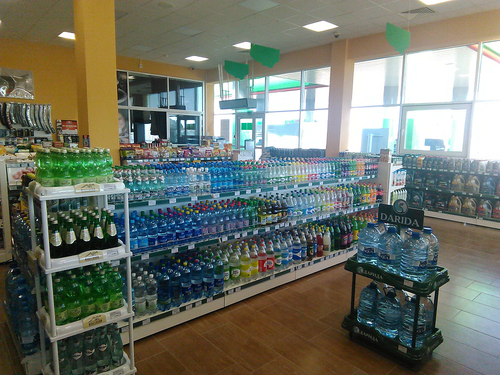 Магазин на автозаправке "Белнефтехим" в Минске