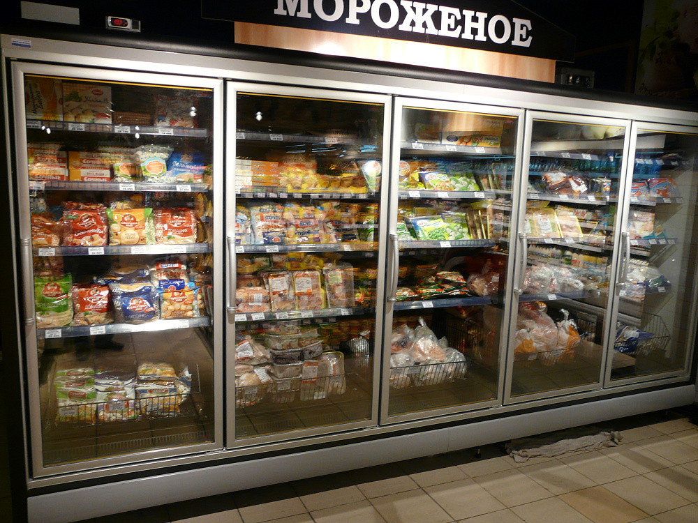 Продовольственный супермаркет "Радуга-Свет" в Солигорске на ул. Ленина, 32