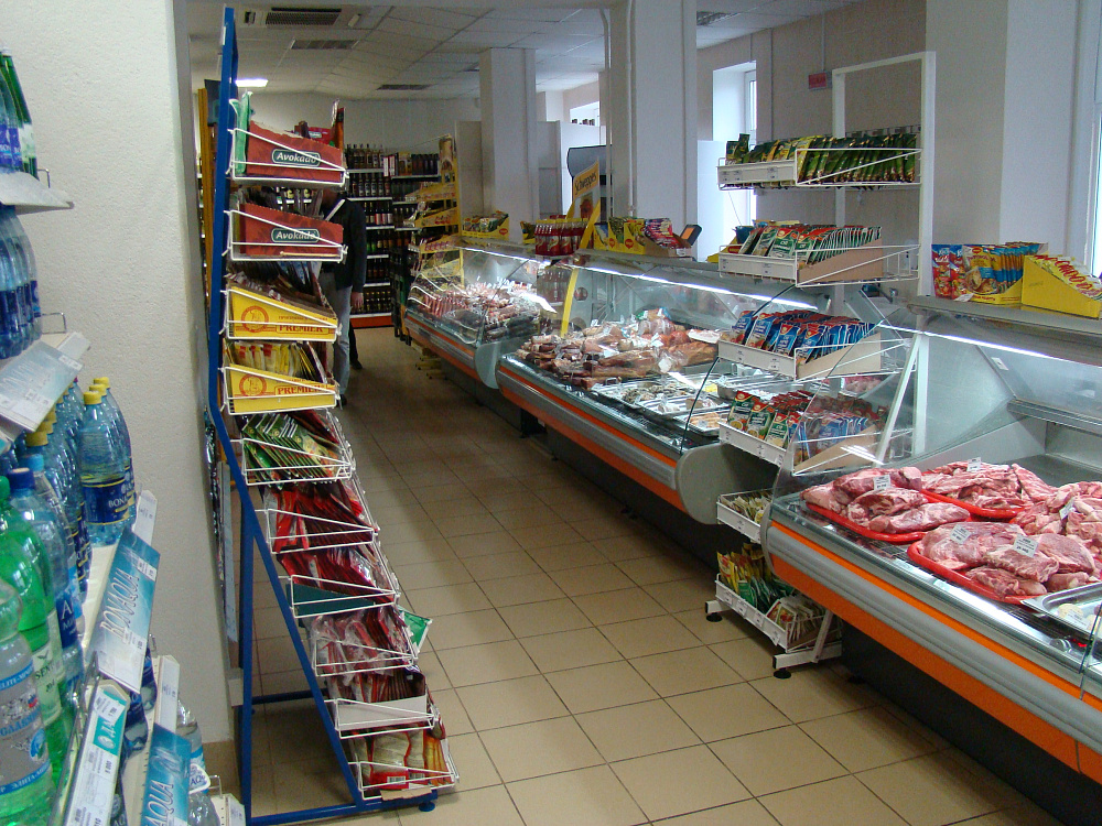 Магазин у дома "Немига-Фаворит" в Минске