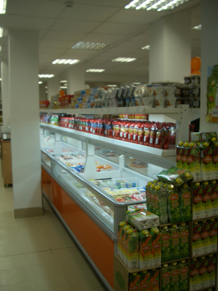 Магазин у дома "Немига-Фаворит" в Минске